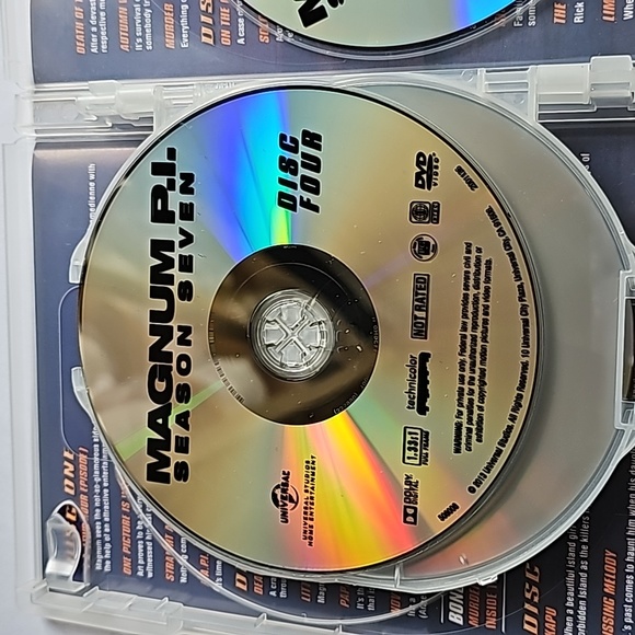 Magnum P.I.TV Series - Complete Seventh (7th) Season DVD EUC - Picture 6 of 7